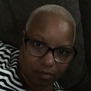 Meet your Posher, April